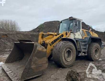 Kerekes rakodó 2008 Liebherr L 576 2plus2 (5)