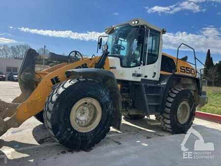 Kerekes rakodó 2021 Liebherr L 550 X POWER (5)