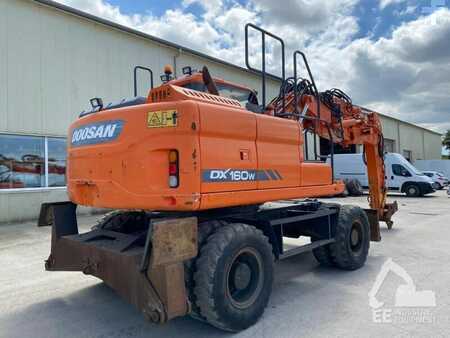 Kerekes kotrógép 2016 Doosan DX 160 W-3 (10)