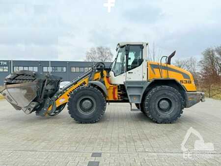 Kerekes rakodó 2017 Liebherr L 538 (7)