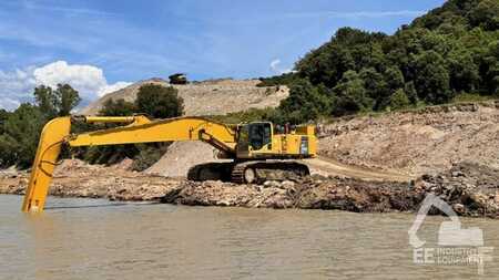 Escavatori cingolati 2013 Komatsu PC 700 LC-8E0 (3)