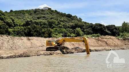 Escavatori cingolati 2013 Komatsu PC 700 LC-8E0 (8)