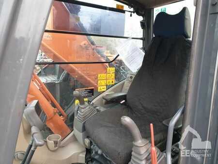 Lánctalpas kotrógép 2012 Hitachi ZX 225 USLC-3 (4)