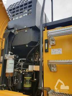 Kerekes kotrógép 2021 Komatsu PW 148-11 E0 (7)