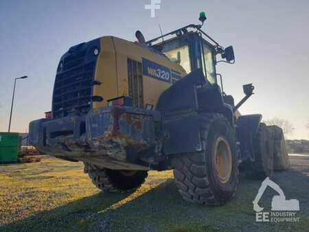 Pyöräkuormaajat 2019 Komatsu WA 320-8 (8)