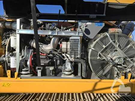 Escavadora de rastos 2021 Liebherr R 920 COMPACT LC (5)