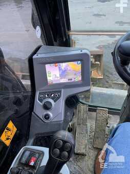 Korečková rypadla 2018 Mecalac 12 MTX (2)