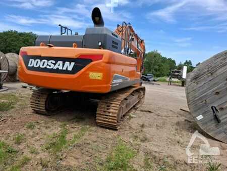 Koparki gąsienicowe 2015 Doosan DX 300 LC-3 (10)