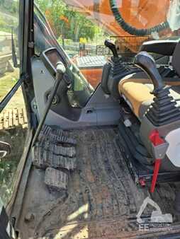 Koparki gąsienicowe 2015 Doosan DX 300 LC-3 (3)