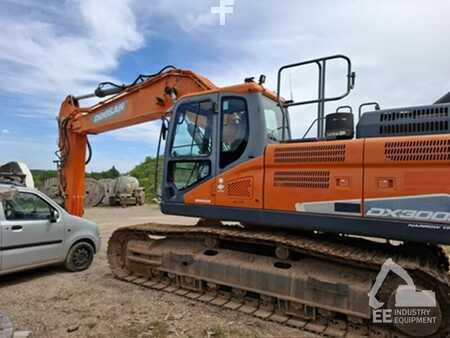 Koparki gąsienicowe 2015 Doosan DX 300 LC-3 (6)