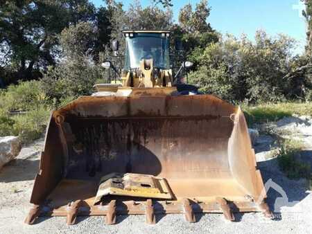Pyöräkuormaajat 2011 Caterpillar 972 K (1)