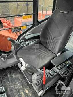 Beltegraver 2006 Hitachi EX 1200-6 (2)