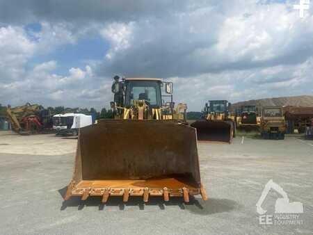 Hjullaster 2002 Caterpillar 966 G II (1)