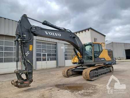 Koparki gąsienicowe 2016 Volvo EC 250 ENL (1)