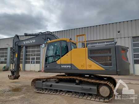 Koparki gąsienicowe 2016 Volvo EC 250 ENL (5)