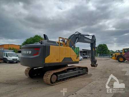 Koparki gąsienicowe 2016 Volvo EC 250 ENL (9)