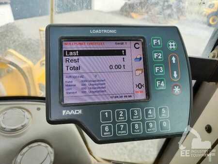 Kolové nakladače 2013 Volvo L 70 G (2)