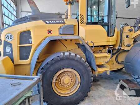 Ładowarki kołowe 2015 Volvo L 90 H (8)