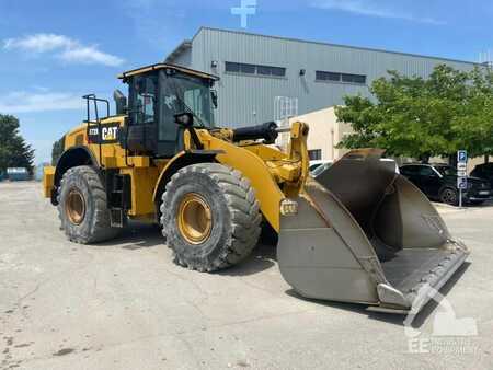 Ładowarki kołowe 2019 Caterpillar 972 M (1)