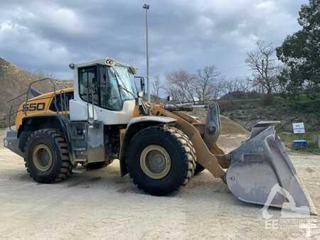 Radlader 2022 Liebherr L 550 X POWER (1)