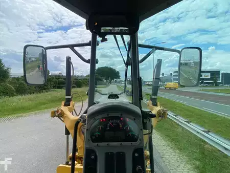 Livellatrici 2008 Caterpillar 140M Ripper + Pushblock (21)