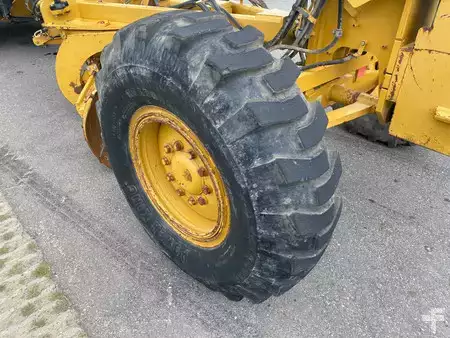 Livellatrici 2008 Caterpillar 140M Ripper + Pushblock (8)