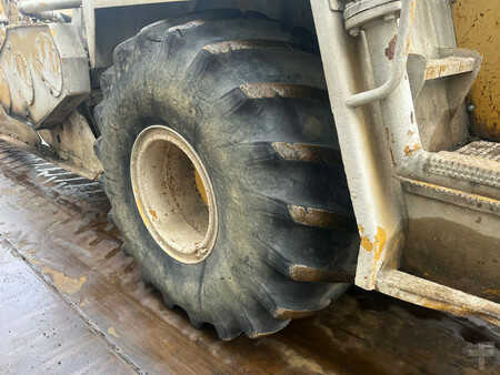 Stabilizátory půdy 2005 Caterpillar RM350 B (13)