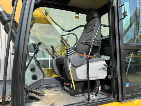 Pelles sur chenilles 2022 Caterpillar 320D3 GC (11)
