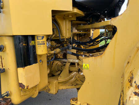 Kolové nakladače 2012 Caterpillar 980H (15)