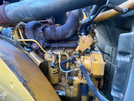Kolové nakladače 2012 Caterpillar 980H (20)