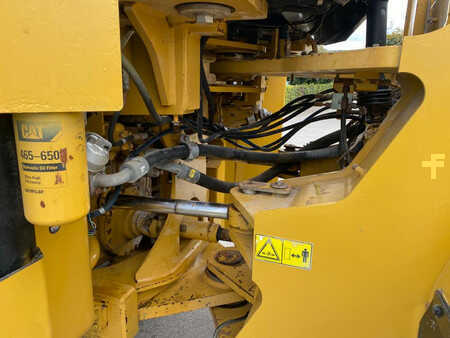 Kolové nakladače 2012 Caterpillar 980H Wheel Loader (12)