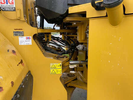 Kolové nakladače 2012 Caterpillar 980H Wheel Loader (13)
