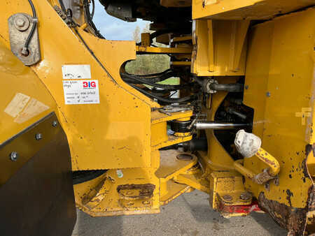 Kolové nakladače 2012 Caterpillar 972K - Full Steering (12)