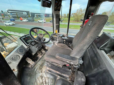Kolové nakladače 2012 Caterpillar 972K - Full Steering (16)