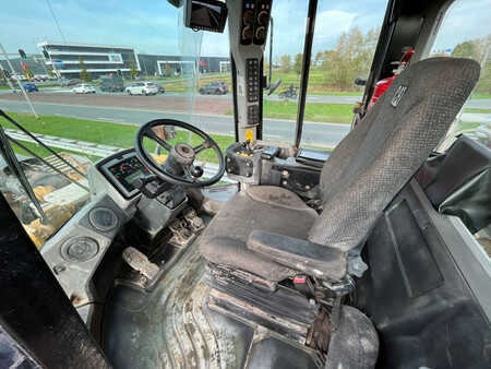 Kolové nakladače 2012 Caterpillar 972K - Full Steering (21)