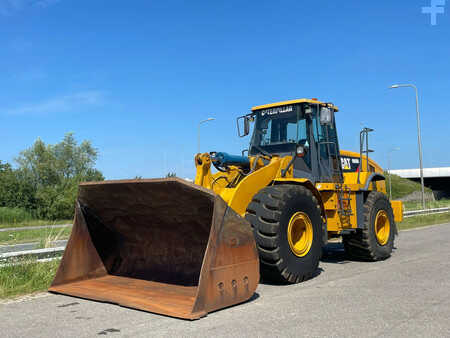 Radlader 2009 Caterpillar 966H (2)