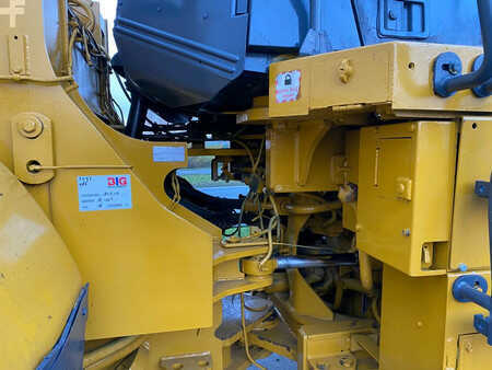 Radlader 2009 Caterpillar 966H (9)
