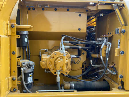 Pelles sur chenilles 2022 Caterpillar 320D3 (13)