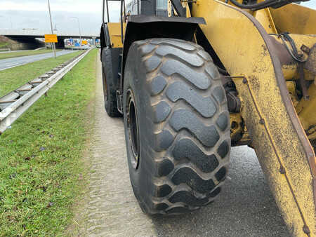 Kolové nakladače 2016 Caterpillar 972M XE - New bucket edge (17)