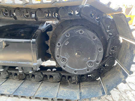 Pelles sur chenilles 2022 Caterpillar 320D3 (12)