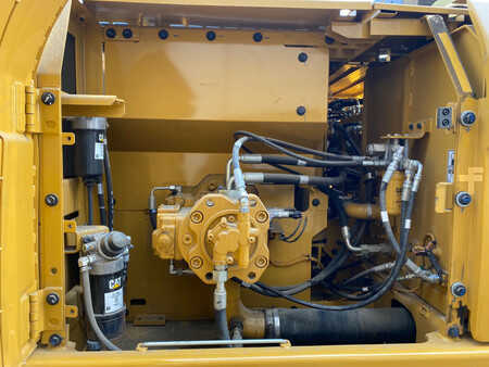 Pelles sur chenilles 2022 Caterpillar 320D3 (15)