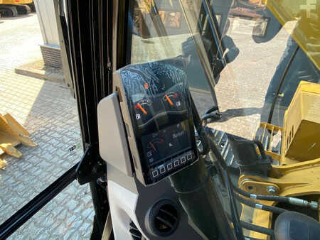 Pelles sur chenilles 2022 Caterpillar 320D3 (18)