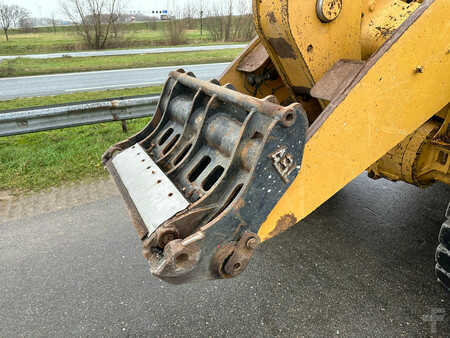 Pyöräkuormaajat 2012 Caterpillar 950K (12)