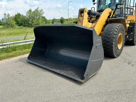 Pyöräkuormaajat 2012 Caterpillar 950K (15)