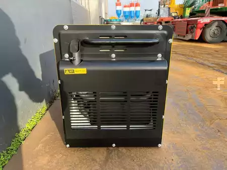 Power Generator 2022 Giga Power PLD8500SE 8 kVA silent generator (8)