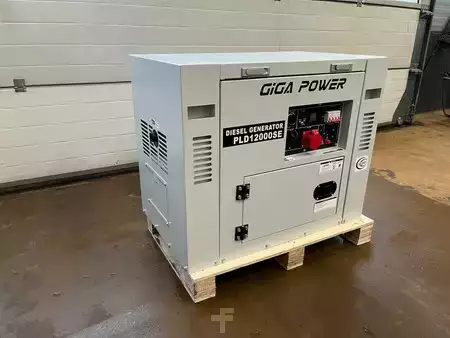 Power Generator 2022 Giga Power PLD12000SE 10 kVA silent generator (2)