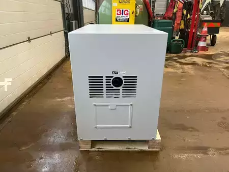 Power Generator 2022 Giga Power PLD12000SE 10 kVA silent generator (4)