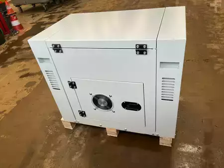 Power Generator 2022 Giga Power PLD12000SE 10 kVA silent generator (8)