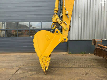 Mobilní bagry 2003 Caterpillar M322C - Hydraulic stabilizers / VA Triple boom / CE-certified, (12)