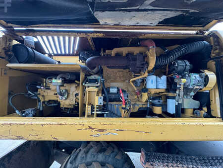Mobilní bagry 2003 Caterpillar M322C - Hydraulic stabilizers / VA Triple boom / CE-certified, (22)